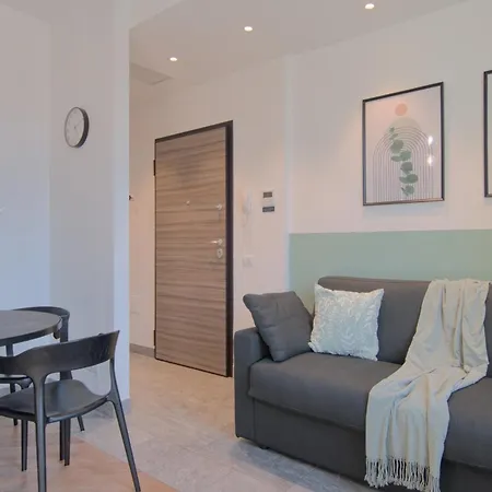 Ca Del Lasco - Free Parking 5 Min From The Station بيلانو