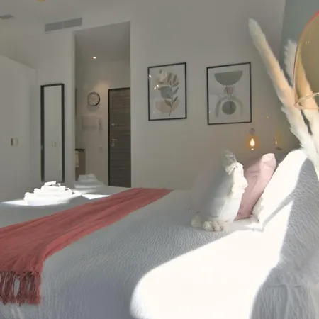 Ca Del Lasco - Modern In Classic Apartment *